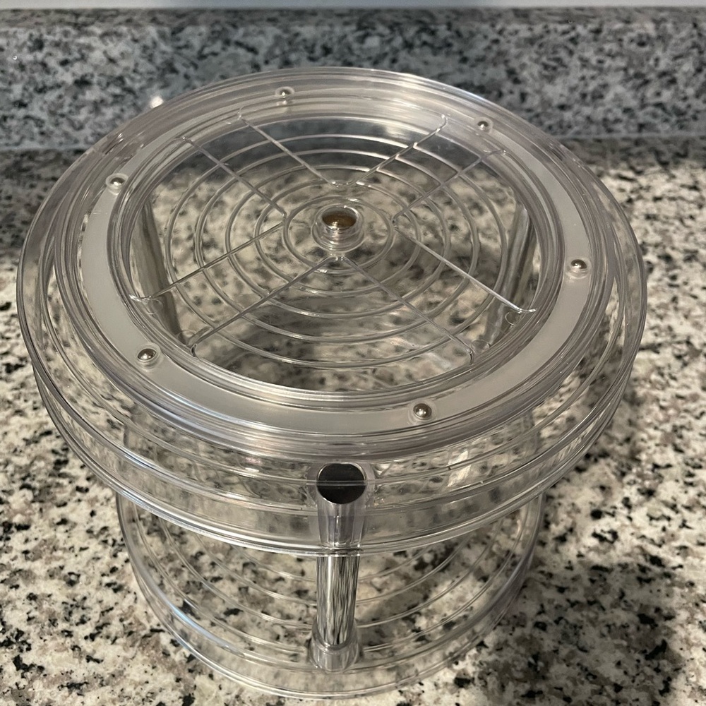 Container Store 2-Tier Lazy Susan - Picture 13 of 17